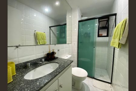 Apartamento à venda com 72m², 3 quartos e 1 vagaBanheiro