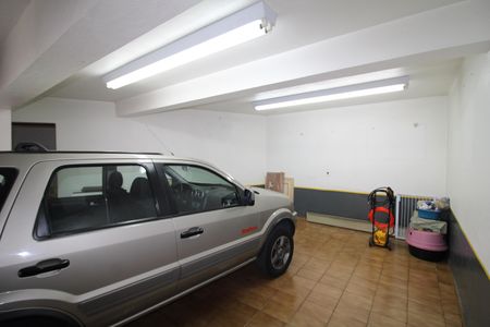 Casa à venda com 116m², 2 quartos e 4 vagasGaragem