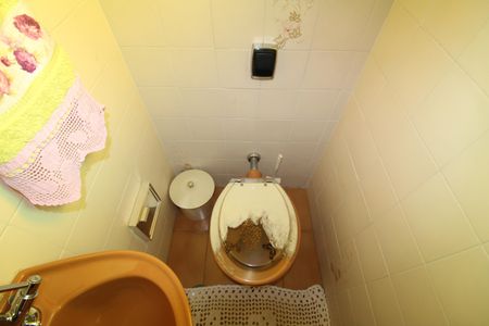 Casa à venda com 116m², 2 quartos e 4 vagasBanheiro 1