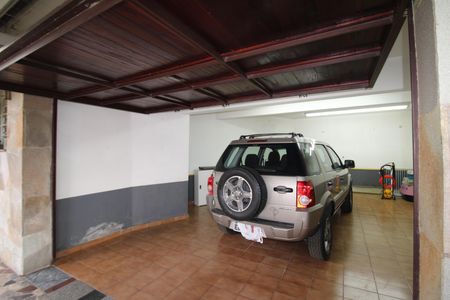 Casa à venda com 116m², 2 quartos e 4 vagasGaragem