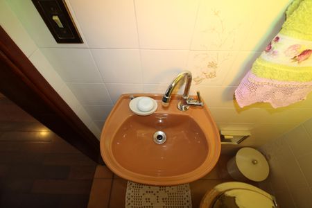 Casa à venda com 116m², 2 quartos e 4 vagasBanheiro 1