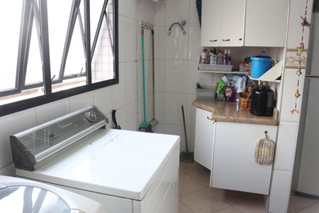 Apartamento à venda com 111m², 3 quartos e 2 vagasÁrea de Serviço