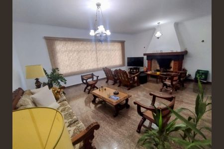 Casa à venda com 3 quartos, 233m² em Jardim das Americas, São Bernardo do Campo