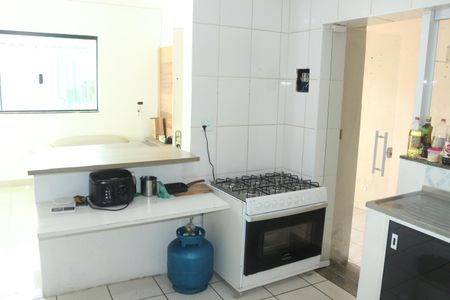 Casa à venda com 144m², 3 quartos e 2 vagasCozinha