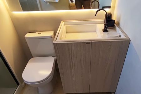 Apartamento à venda com 45m², 2 quartos e sem vagaBanheiro da Suíte