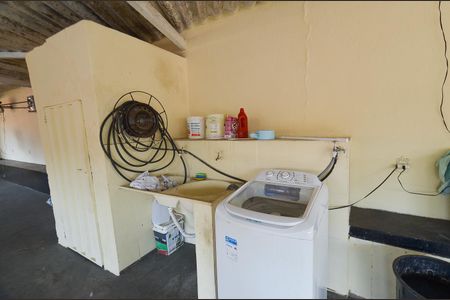 Casa à venda com 200m², 5 quartos e 1 vagaÁrea de Serviço