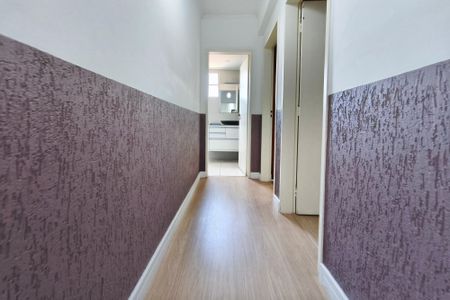 Apartamento à venda com 80m², 2 quartos e 1 vagaCorredor - Quartos