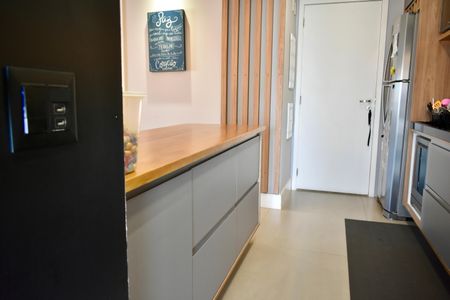 Apartamento à venda com 97m², 3 quartos e 2 vagas Apartamento à venda com 97m², 3 quartos e 2 vagasCozinha