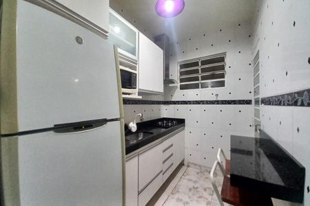 Apartamento à venda com 90m², 2 quartos e 1 vagaCozinha