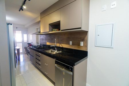 Apartamento à venda com 149m², 3 quartos e 3 vagas Apartamento à venda com 149m², 3 quartos e 3 vagasCozinha