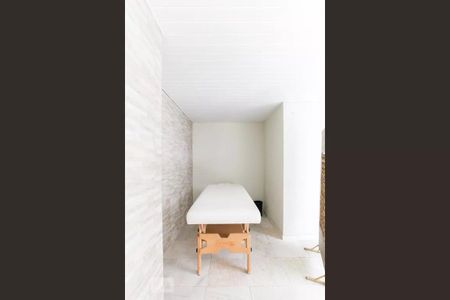 Apartamento à venda com 149m², 3 quartos e 3 vagas Apartamento à venda com 149m², 3 quartos e 3 vagasÁrea comum - Sala de Massagem