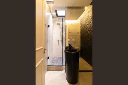 Casa de condomínio à venda com 290m², 3 quartos e 2 vagasBanheiro Social