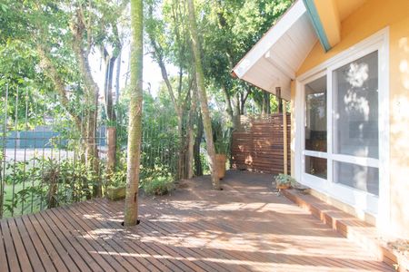 Casa de condomínio à venda com 290m², 3 quartos e 2 vagasQuintal