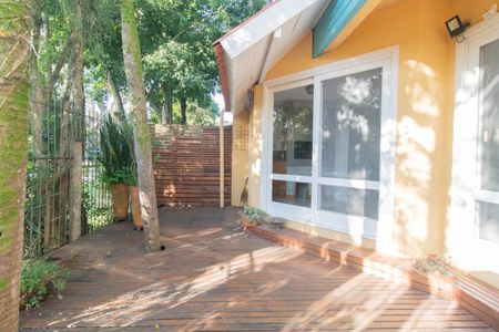 Casa de condomínio à venda com 290m², 3 quartos e 2 vagasQuintal