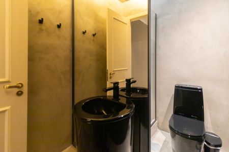 Casa de condomínio à venda com 290m², 3 quartos e 2 vagasBanheiro Social