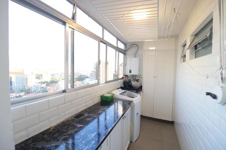 Apartamento à venda com 95m², 2 quartos e 2 vagasÁrea de Serviço