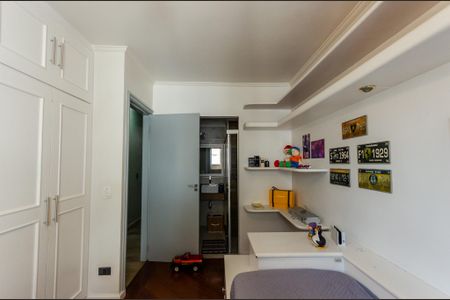 Apartamento à venda com 170m², 4 quartos e 2 vagas Apartamento à venda com 170m², 4 quartos e 2 vagasSuíte 1