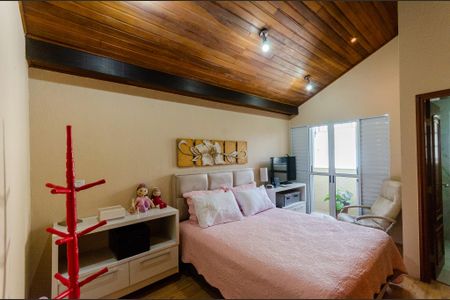 Apartamento à venda com 170m², 4 quartos e 2 vagas Apartamento à venda com 170m², 4 quartos e 2 vagasSuíte 2