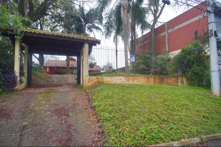 Casa à venda com 244m², 3 quartos e 2 vagasFachada