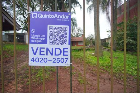 Casa à venda com 244m², 3 quartos e 2 vagasPlaca
