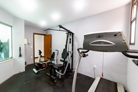 Apartamento à venda com 184m², 4 quartos e 3 vagasÁrea comum - Academia