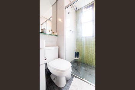 Apartamento à venda com 184m², 4 quartos e 3 vagasBanheiro da Suíte 3