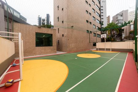 Apartamento à venda com 184m², 4 quartos e 3 vagasQuadra Esportiva