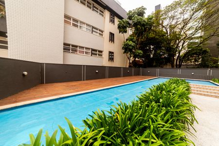 Apartamento à venda com 184m², 4 quartos e 3 vagasÁrea comum - Piscina