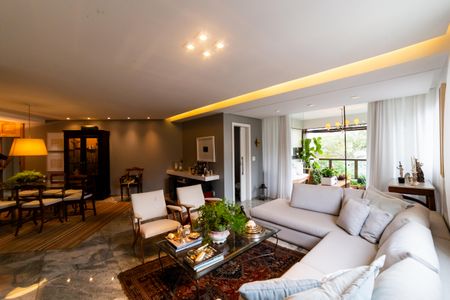 Apartamento à venda com 184m², 4 quartos e 3 vagasSala