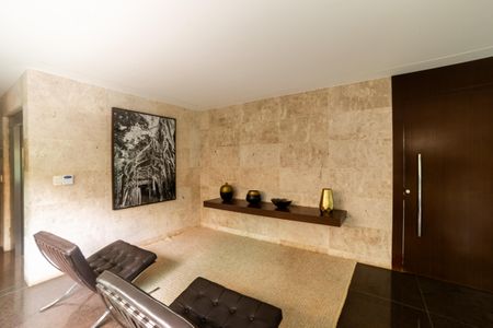 Apartamento à venda com 184m², 4 quartos e 3 vagasHall de entrada