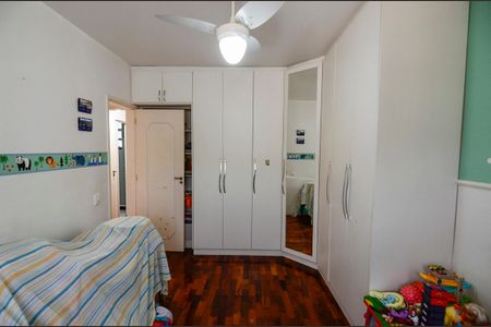 Apartamento à venda com 115m², 3 quartos e 1 vagaQuarto 2