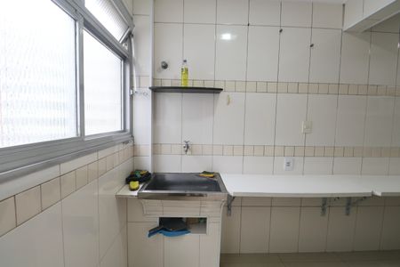 Apartamento para alugar com 110m², 3 quartos e 2 vagasÁrea de Serviço