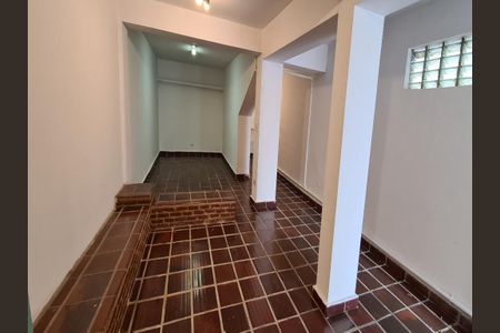 Casa à venda com 231m², 3 quartos e 2 vagas