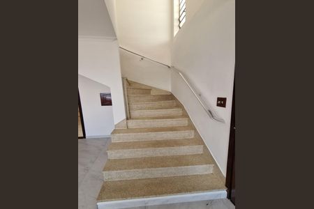 Casa à venda com 231m², 3 quartos e 2 vagas