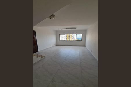 Casa à venda com 231m², 3 quartos e 2 vagas