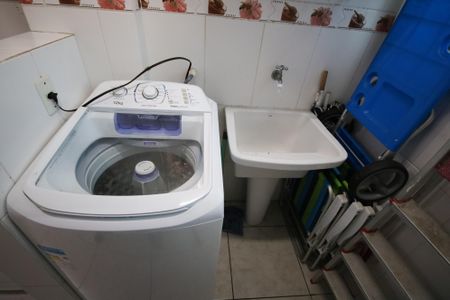 Apartamento para alugar com 69m², 2 quartos e 1 vagaÁrea de Serviço