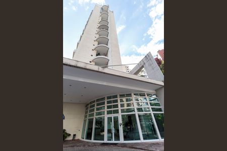 Apartamento à venda com 49m², 1 quarto e 1 vagaFachada