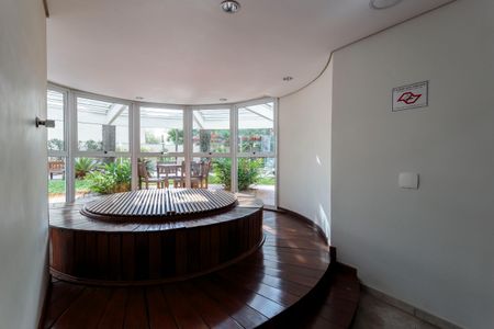 Apartamento à venda com 49m², 1 quarto e 1 vagaSpa