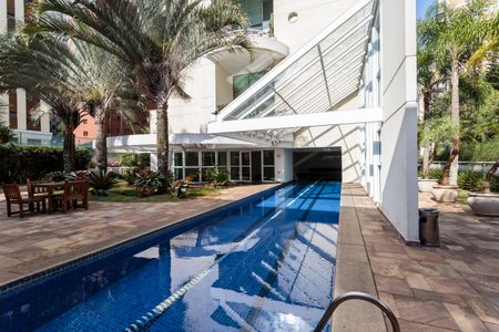 Apartamento à venda com 49m², 1 quarto e 1 vagaÁrea comum - Piscina