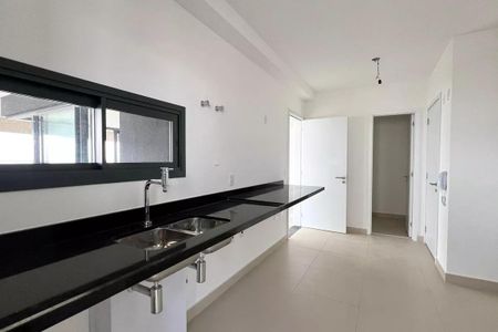 Apartamento à venda com 195m², 4 quartos e 3 vagas