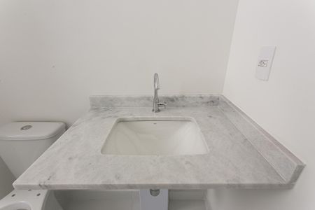 Apartamento à venda com 76m², 2 quartos e 1 vagaBanheiro da Suíte 2