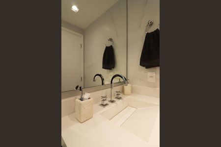 Apartamento à venda com 98m², 2 quartos e 1 vagaBanheiro da Suíte