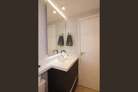 Apartamento à venda com 98m², 2 quartos e 1 vagaBanheiro Social