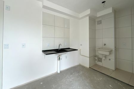Apartamento à venda com 39m², 2 quartos e sem vaga Apartamento à venda com 39m², 2 quartos e sem vagaCozinha e Área de Serviço