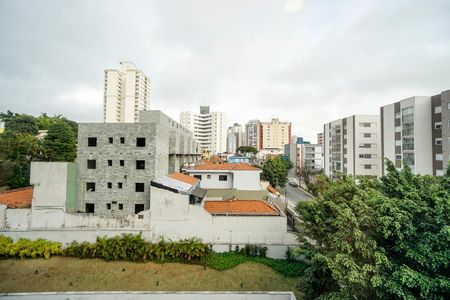 Apartamento à venda com 67m², 2 quartos e 1 vaga Apartamento à venda com 67m², 2 quartos e 1 vagaVista da Varanda da Sala