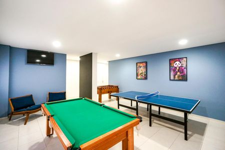 Apartamento à venda com 67m², 2 quartos e 1 vaga Apartamento à venda com 67m², 2 quartos e 1 vagaÁrea comum - Salão de jogos