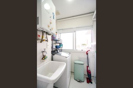 Apartamento à venda com 67m², 2 quartos e 1 vaga Apartamento à venda com 67m², 2 quartos e 1 vagaÁrea de serviço