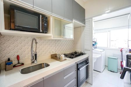 Apartamento à venda com 67m², 2 quartos e 1 vaga Apartamento à venda com 67m², 2 quartos e 1 vagaCozinha