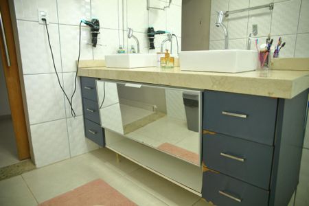 Casa para alugar com 450m², 4 quartos e sem vagaBanheiro Social