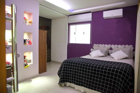 Casa para alugar com 450m², 4 quartos e sem vagaQuarto 